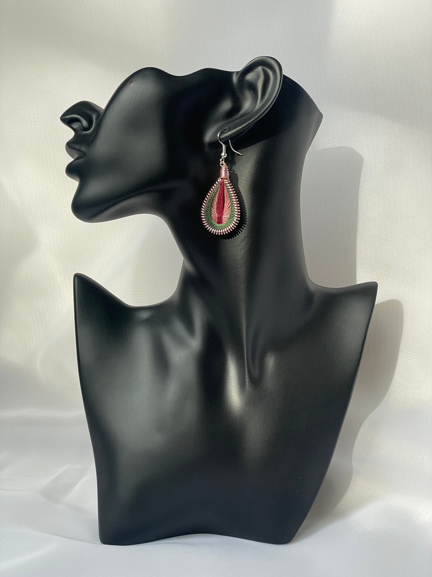 Thread Earrings | 01