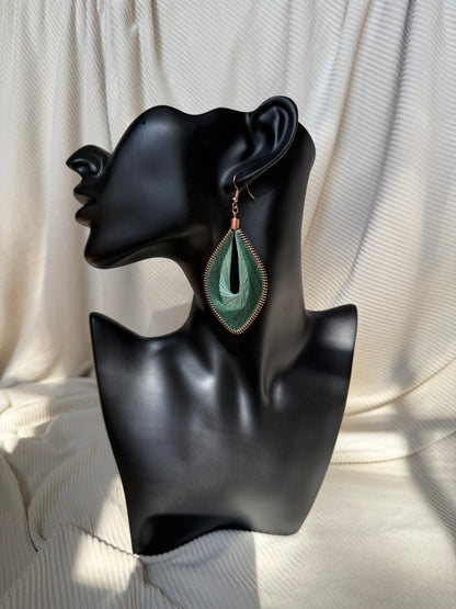 Thread Earrings | 24