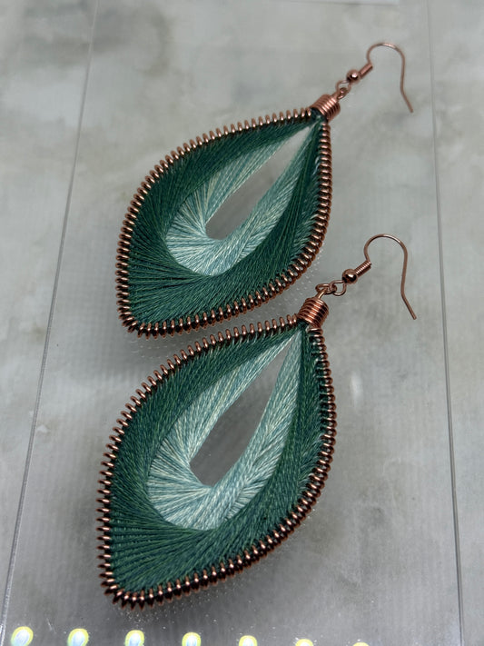 Thread Earrings | 24